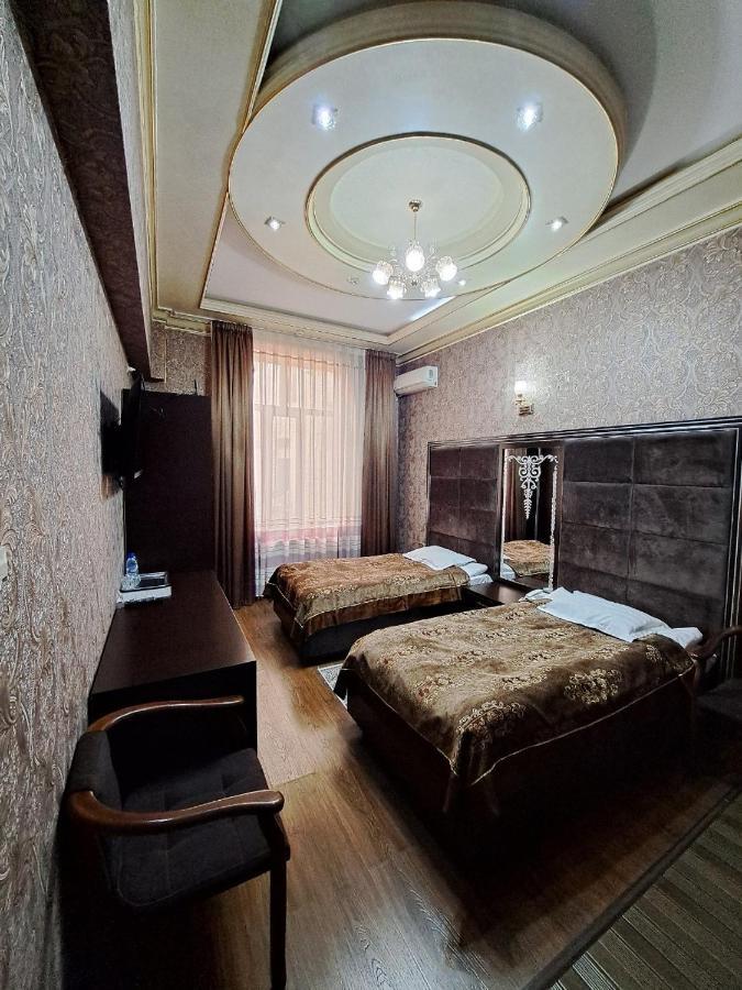 Edem Plaza Hotel Buchara Buitenkant foto