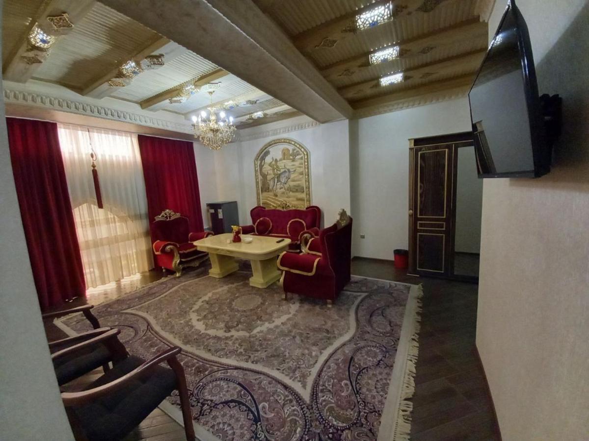 Edem Plaza Hotel Buchara Buitenkant foto