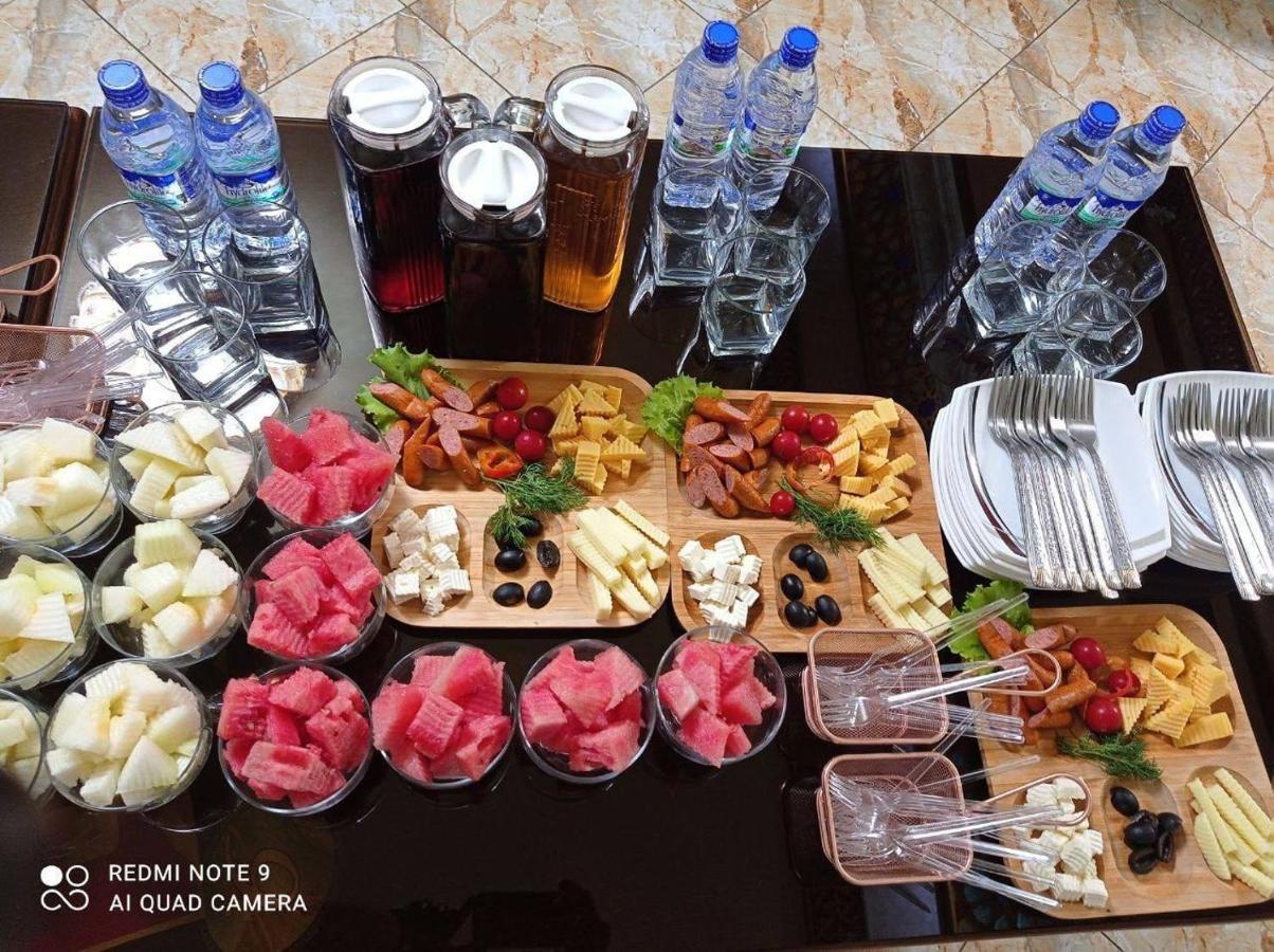Edem Plaza Hotel Buchara Buitenkant foto
