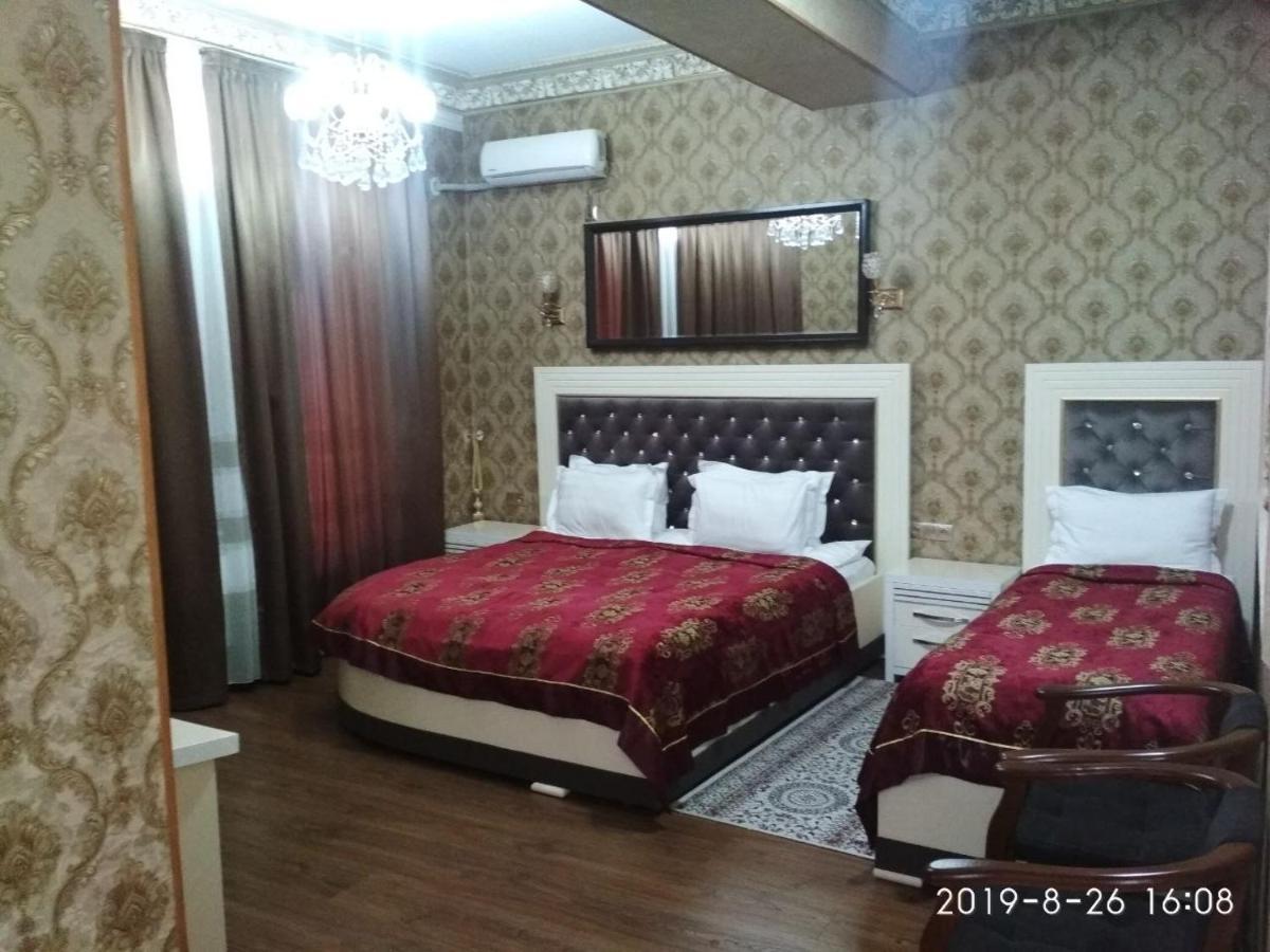 Edem Plaza Hotel Buchara Buitenkant foto