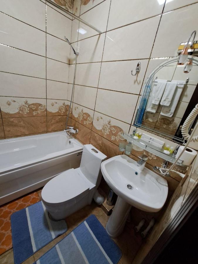 Edem Plaza Hotel Buchara Buitenkant foto