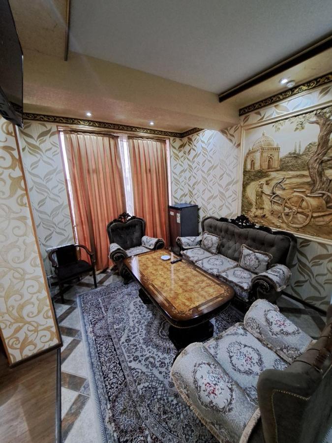 Edem Plaza Hotel Buchara Buitenkant foto