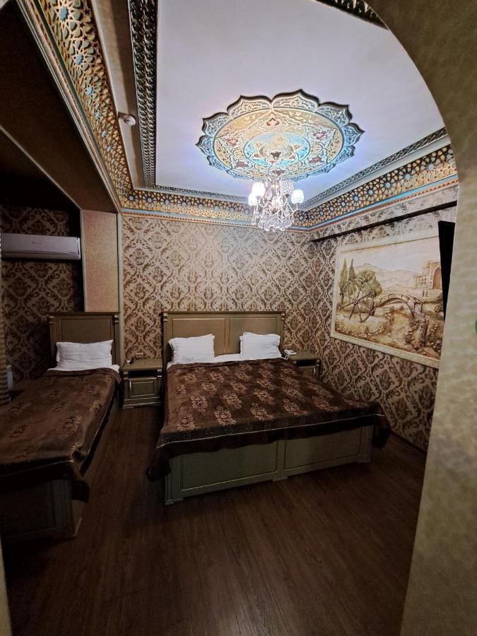 Edem Plaza Hotel Buchara Buitenkant foto