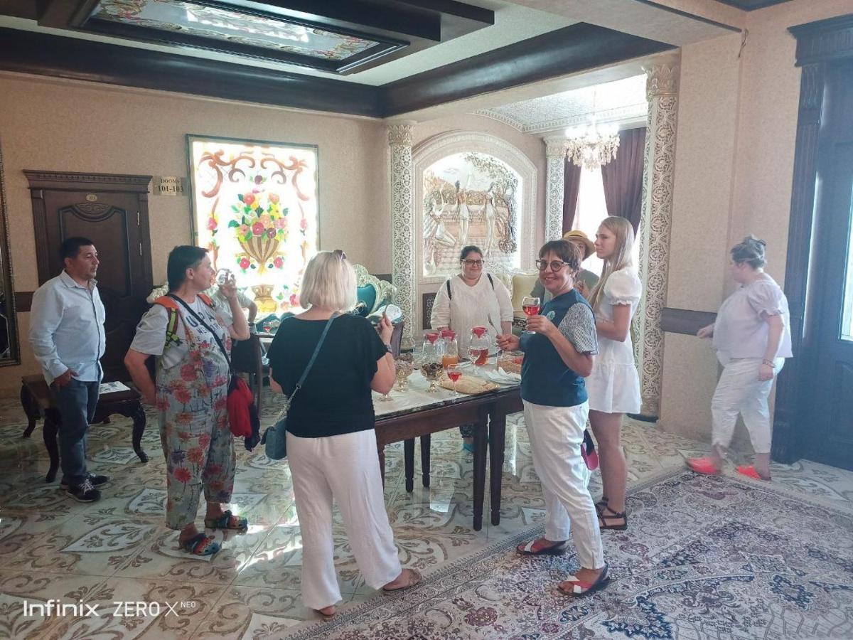 Edem Plaza Hotel Buchara Buitenkant foto