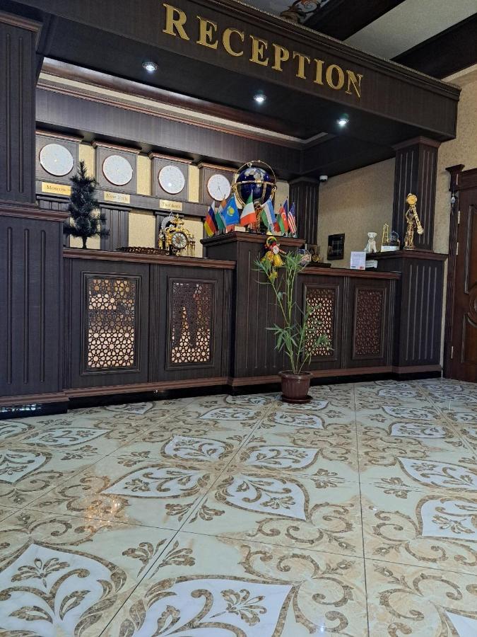 Edem Plaza Hotel Buchara Buitenkant foto